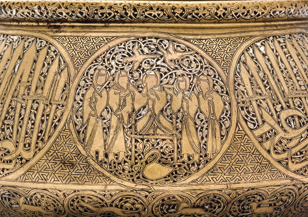 상감 기법으로 장식한 그릇 대표이미지